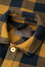 Load image into Gallery viewer, Birler Wool Jacket (Fir Green)
