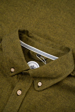 Load image into Gallery viewer, Moss Shirt (Fir Green)
