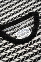 Load image into Gallery viewer, Faroese Fisher Knit (Off White / Black)
