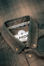 Load image into Gallery viewer, Inca Unna Shirt (Morel/Green Gables)
