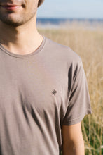 Load image into Gallery viewer, Æxplorer T-shirt (Morel)
