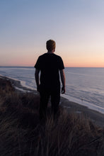 Load image into Gallery viewer, model
