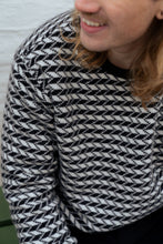 Load image into Gallery viewer, Faroese Fisher Knit (Off White / Black)
