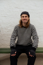 Load image into Gallery viewer, Faroese Fisher Knit (Off White / Black)
