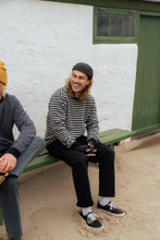 Load image into Gallery viewer, Faroese Fisher Knit (Off White / Black)
