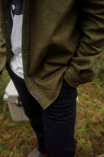 Load image into Gallery viewer, Moss Shirt (Fir Green)
