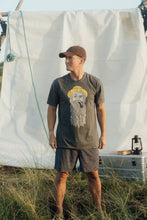 Load image into Gallery viewer, Fishy Beard T-shirt (Urban Chic)
