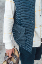 Load image into Gallery viewer, Seaway Quilted Vest (Blueberry)
