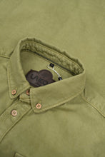 Load image into Gallery viewer, Knokkel Shirt (Mosstone)
