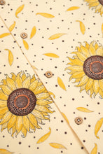 Load image into Gallery viewer, Sunflower Short Sleeve Shirt (Anise Flower)
