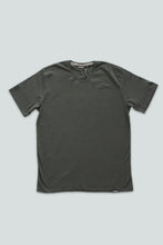 Load image into Gallery viewer, Basic T-shirt (Urban Chic)
